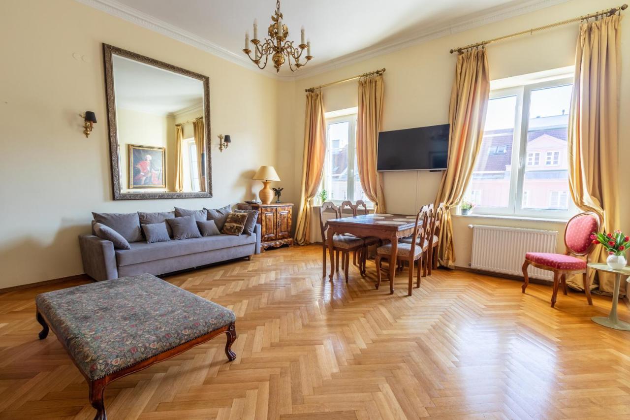 Apartment Luster I Obrazow Warsaw